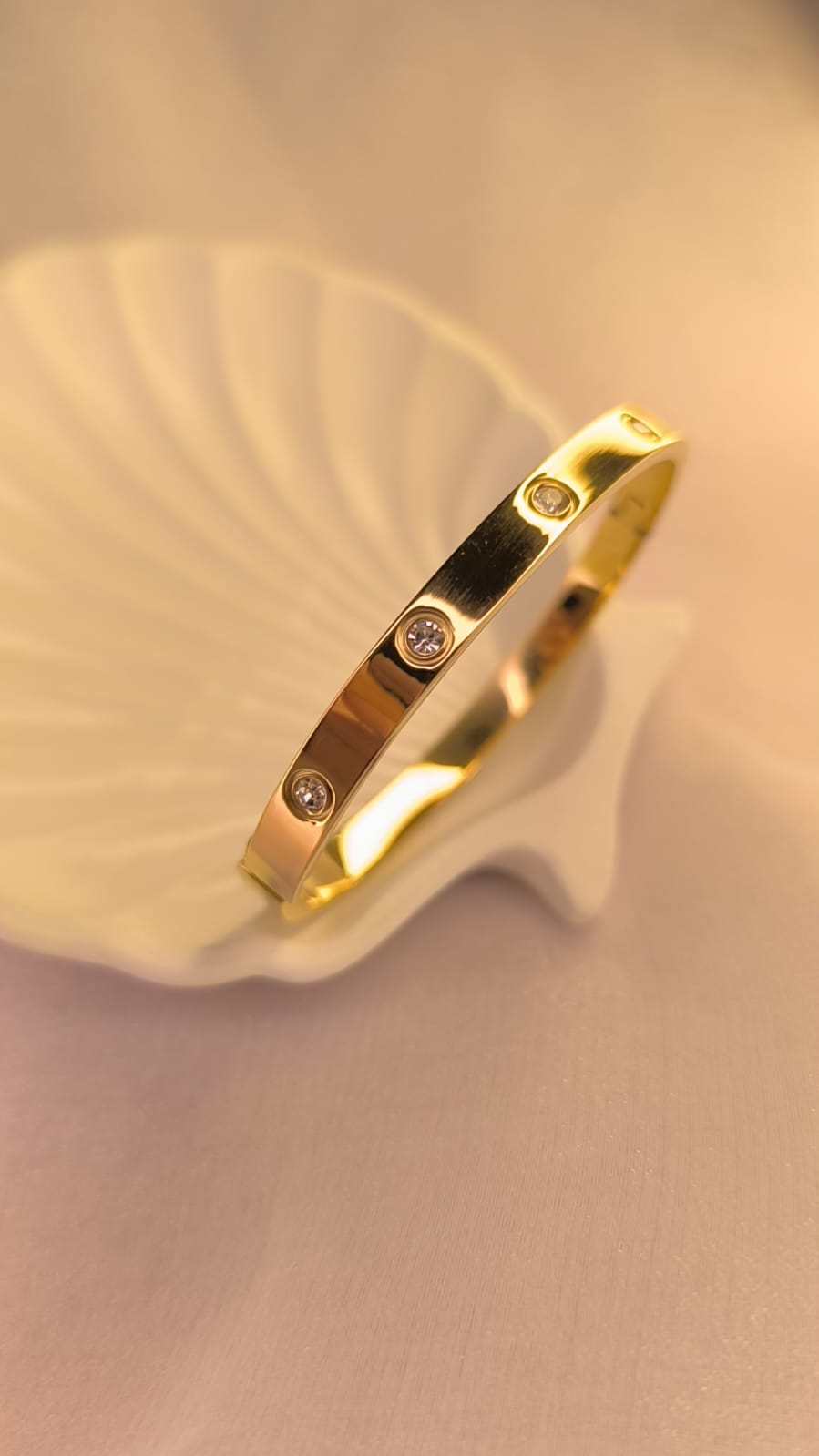 Lumière Gold Cuff – Crystal Studded Edition
