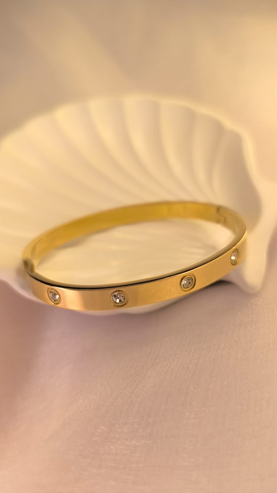 Lumière Gold Cuff – Crystal Studded Edition