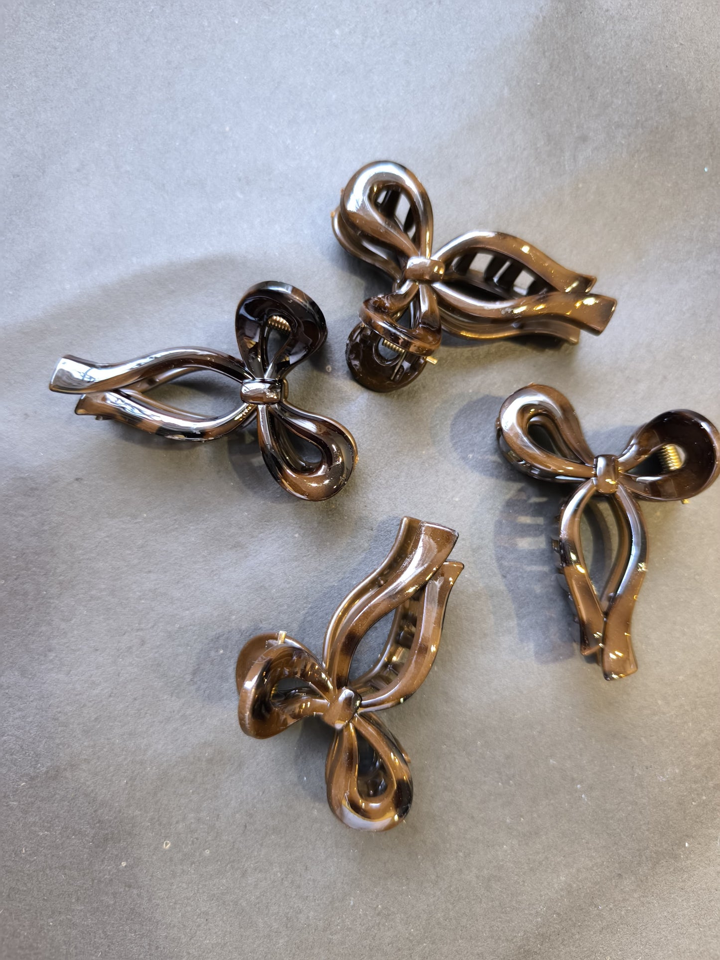 Glossy Tortoise Bow Clips – Mocha Swirl