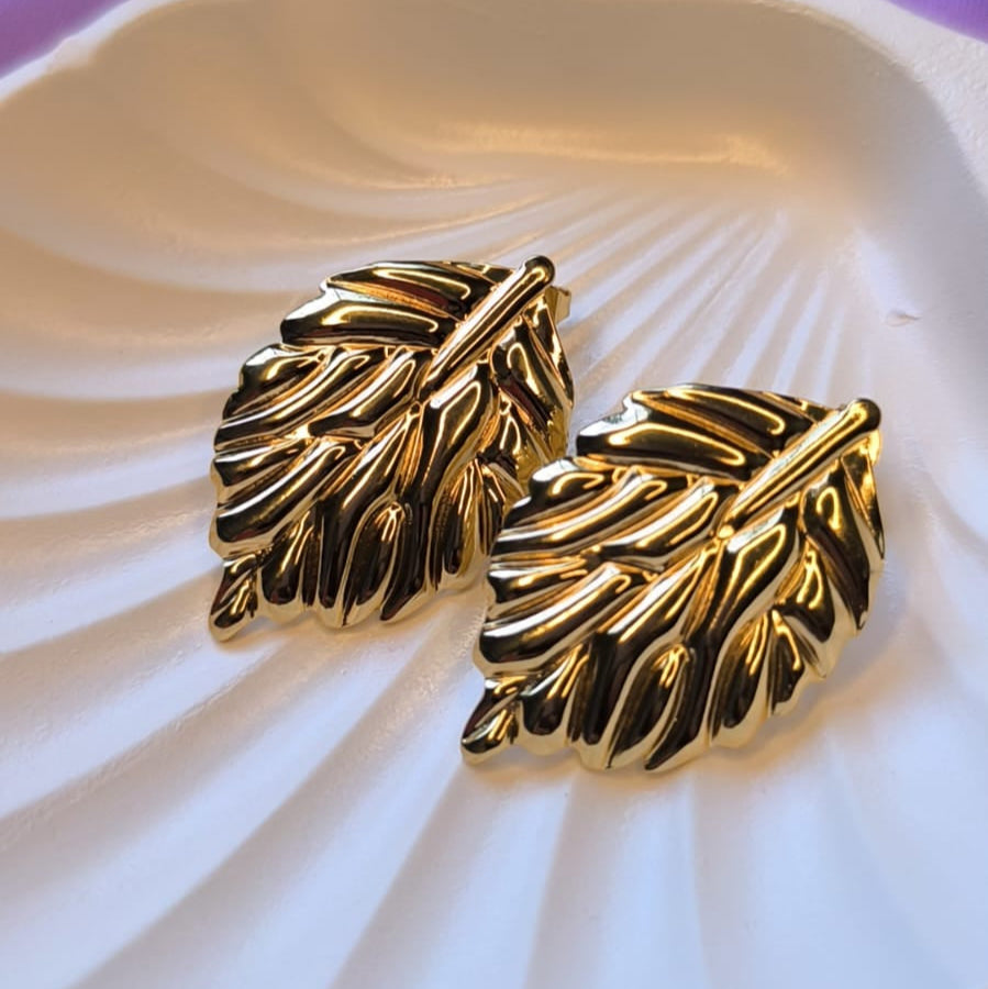 Golden Grove Studs – Leafy Luxe Finish