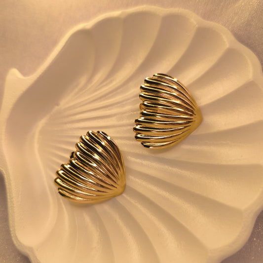 Ribbed Heart Studs – Gold Shell Finish