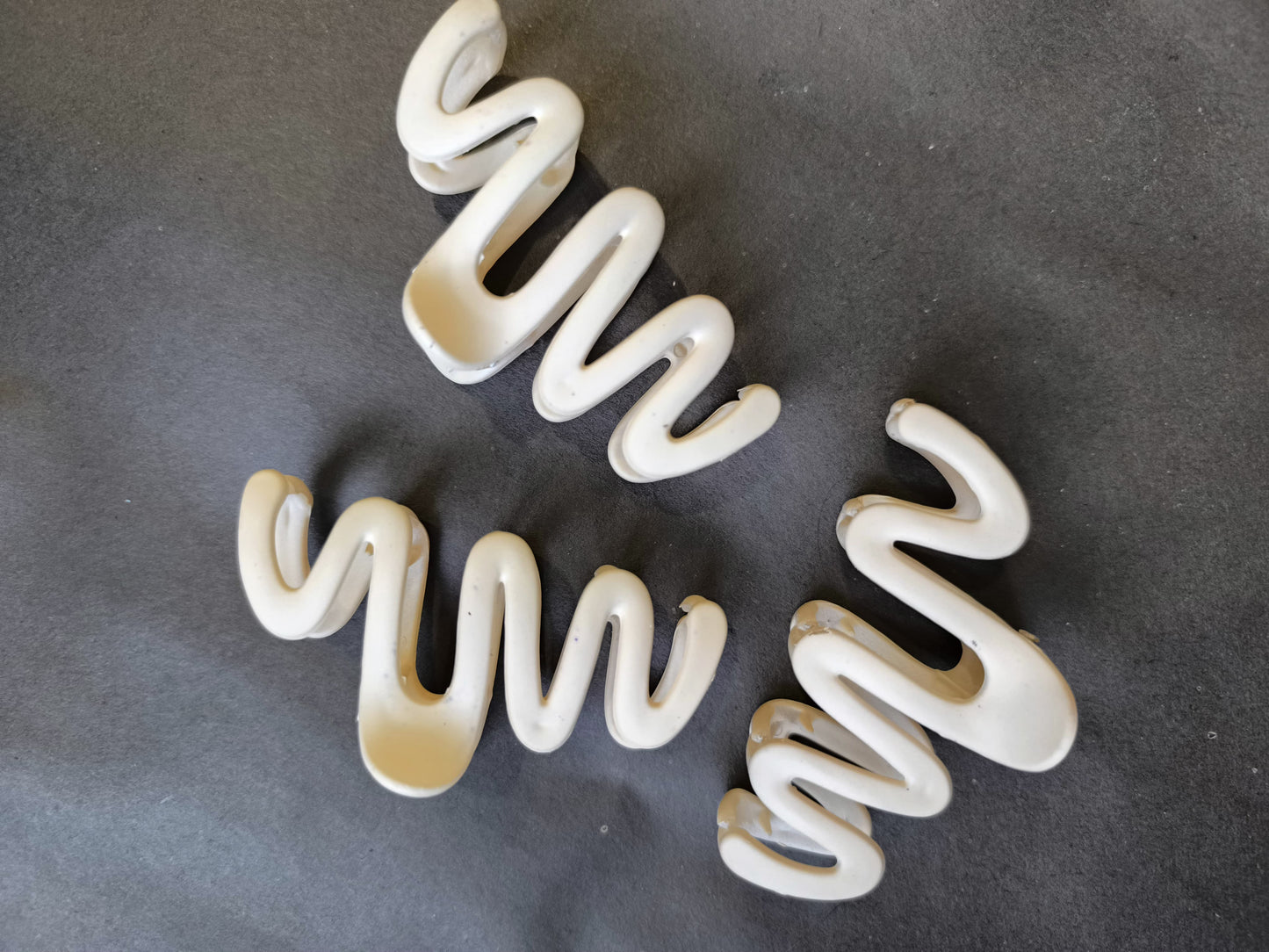 ZigZag Matte Hair Claw Clip